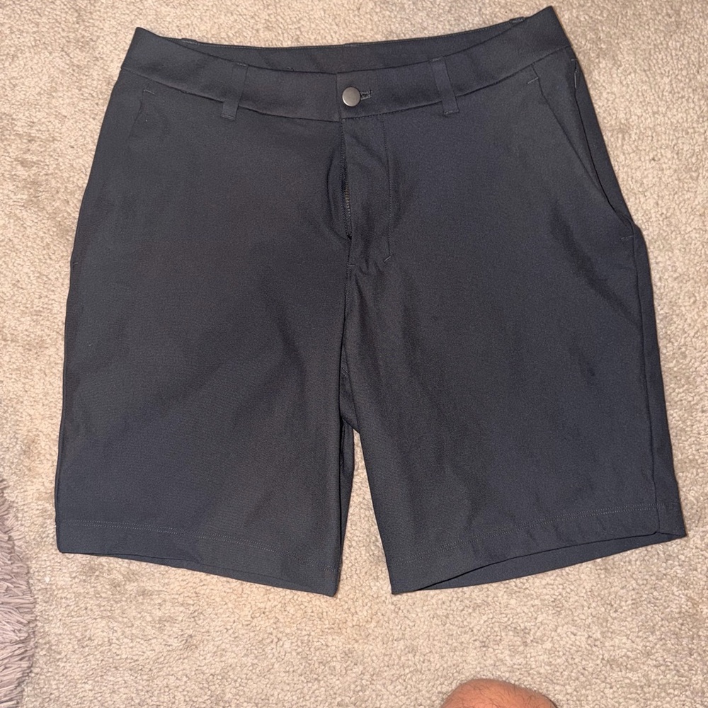lululemon athletica Men's Black Flat Front Shorts